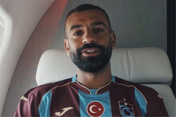 ردود أفعال جماهير طرابزون سبور على صفقة محمد صلاح المنتظرة بعد وصوله تركيا ردود أفعال جماهير طرابزون سبور على صفقة محمد صلاح المنتظرة بعد وصوله تركيا