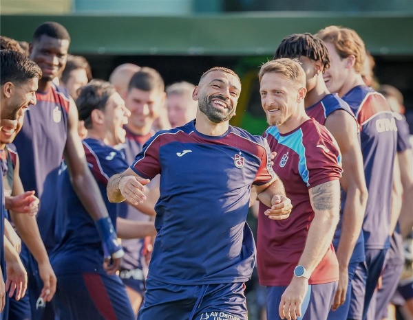 صور محمد صلاح يشارك في تدريبات طرابزون سبور لأول مرة