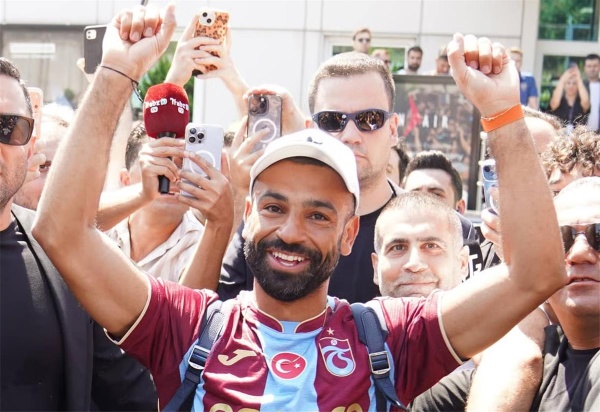 وزيرة تركية بعد انتقال محمد صلاح إلى طرابزون سبور أشعر بالحزن وزيرة تركية بعد انتقال محمد صلاح إلى طرابزون سبور أشعر بالحزن
