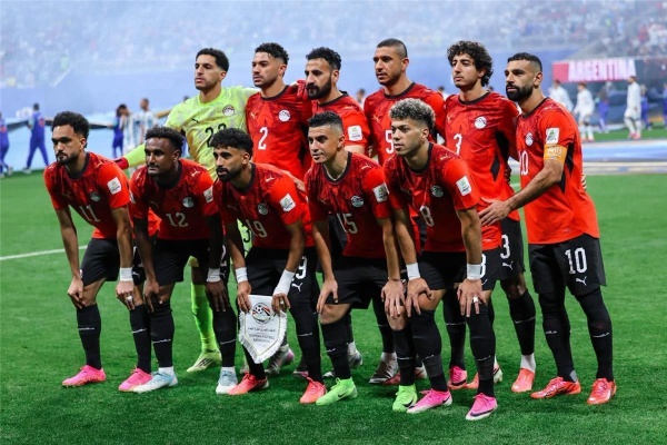 لاعب سانتوس هدفي اللعب مع منتخب مصر وأتمنى مواصلة التألق لاعب سانتوس هدفي اللعب مع منتخب مصر وأتمنى مواصلة التألق