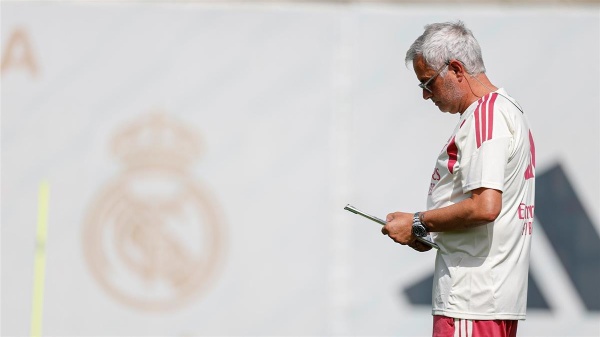 مورينيو يصدم لاعب ريال مدريد مشاركتك معي أساسي ا مستحيلة