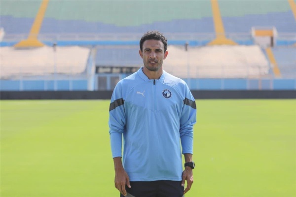 جدو أحمد عبد القادر اختار اللعب لبيراميدز لهذا السبب وصراع الدوري سيظل محصور بين الرباعي
