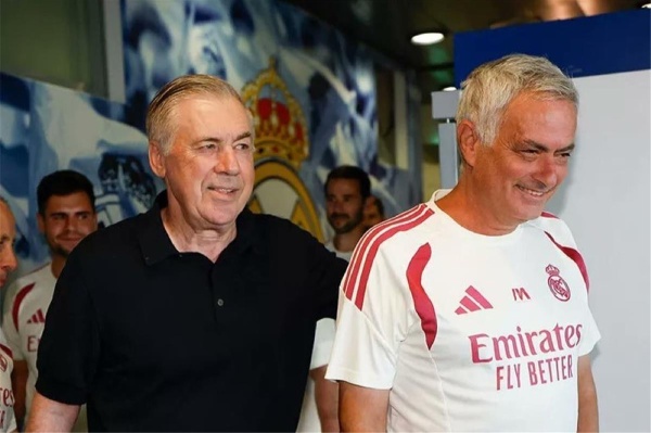 أنشيلوتي يعلن سبب ظهوره في ريال مدريد أنشيلوتي يعلن سبب ظهوره في ريال مدريد