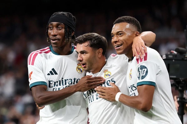 تشكيل ريال مدريد أمام ريال بيتيس في الدوري الإسباني تشكيل ريال مدريد أمام ريال بيتيس في الدوري الإسباني