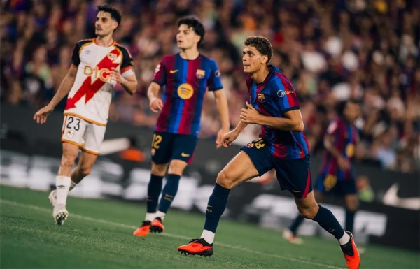 تشكيل برشلونة المتوقع أمام فالنسيا اليوم في الدوري الإسباني تشكيل برشلونة المتوقع أمام فالنسيا اليوم في الدوري الإسباني