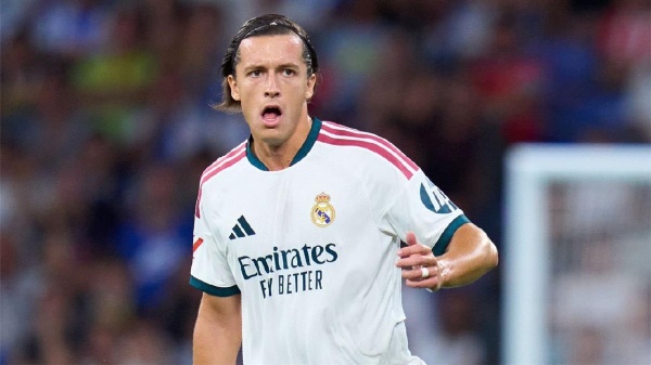 موندو ديبورتيفو توضح سبب تأخر نزول كاريراس خلال مواجهة ريال مدريد وإنتر ميلان موندو ديبورتيفو توضح سبب تأخر نزول كاريراس خلال مواجهة ريال مدريد وإنتر ميلان