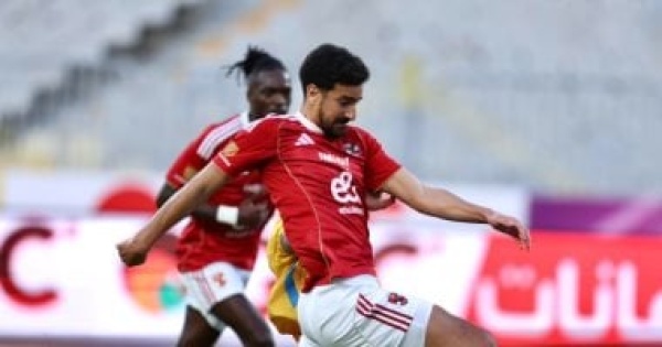 الأهلي يترقب وصول عرض رسمي من الدوري القطري لضم محمد علي بن رمضان الأهلي يترقب وصول عرض رسمي من الدوري القطري لضم محمد علي بن رمضان