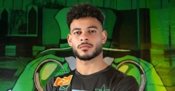 الأهلي يحسم الجدل بشأن مفاوضات ضم لاعب الزمالك السابق اعرف التفاصيل الأهلي يحسم الجدل بشأن مفاوضات ضم لاعب الزمالك السابق اعرف التفاصيل