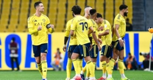 الخليج ضد النصر رونالدو يقود تشكيل العالمي في الدوري السعودي الخليج ضد النصر رونالدو يقود تشكيل العالمي في الدوري السعودي