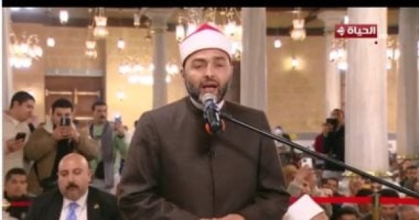 الأزهر للفتوى يوضح ضوابط صلاة المرأة فى الأماكن العامة الأزهر للفتوى يوضح ضوابط صلاة المرأة فى الأماكن العامة