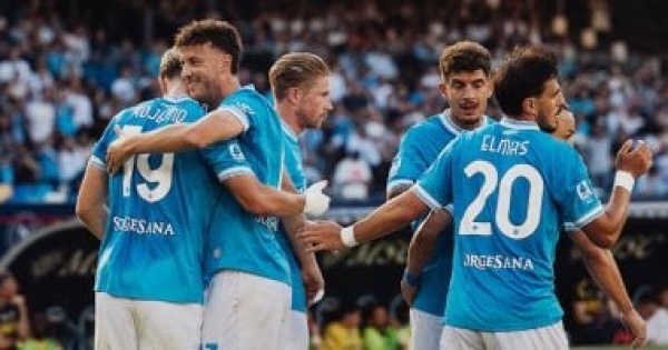 نابولي فى مهمة صعبة أمام كومو بالدوري الإيطالي نابولي فى مهمة صعبة أمام كومو بالدوري الإيطالي