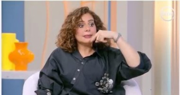 شيرا زقزوق لـ ست ستات شكل العين يحدد رسمة الآيلاينر والمكياج المناسب