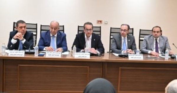 وزير الصحة للنواب لا يوجد تضارب اختصاصات مع السياحة ومنشآتنا تخضع للتراخيص وزير الصحة للنواب لا يوجد تضارب اختصاصات مع السياحة ومنشآتنا تخضع للتراخيص