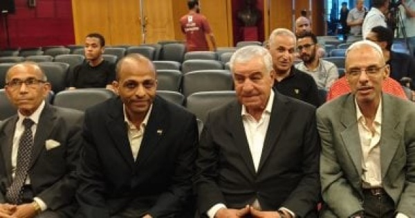نقيب السياحيين القطع الأثرية فى الخارج ليست مجرد حجارة إنها ذاكرة أمة نقيب السياحيين القطع الأثرية فى الخارج ليست مجرد حجارة إنها ذاكرة أمة