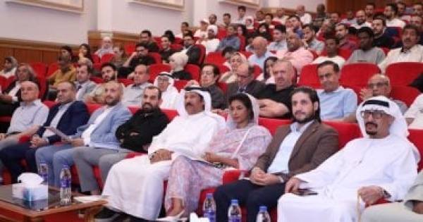 القصائد الوجدانية والتأملية فى أمسية بيت الشعر بالشارقة صور القصائد الوجدانية والتأملية فى أمسية بيت الشعر بالشارقة صور