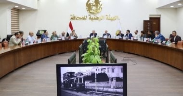 الشوربجي يعتمد الهوية البصرية الجديدة لسوشيال ميديا روز اليوسف