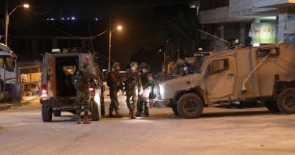 رئيس بلدية قصرة جيش الاحتلال يمارس ضغوط ا على سكان البلدة جنوب نابلس لطردهم رئيس بلدية قصرة جيش الاحتلال يمارس ضغوط ا على سكان البلدة جنوب نابلس لطردهم