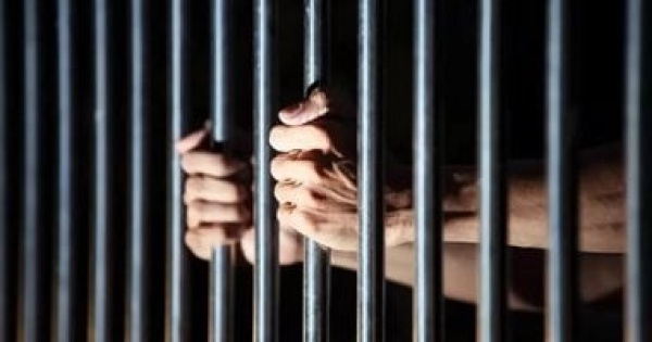 لماذا يتعاطف البعض مع القتلة واللصوص الإجابة فى 5 نقاط