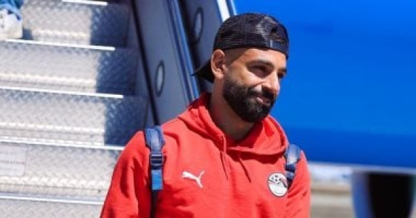 شاهد وصول بعثة منتخب مصر مدينة فانكوفر الكندية استعدادا لمواجهة نيوزيلندا شاهد وصول بعثة منتخب مصر مدينة فانكوفر الكندية استعدادا لمواجهة نيوزيلندا