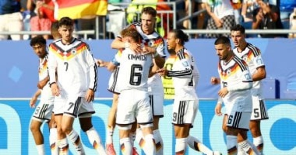 ألمانيا تحقق الفوز الأول مع كلوب أمام صربيا بالأمم الأوروبية فيديو ألمانيا تحقق الفوز الأول مع كلوب أمام صربيا بالأمم الأوروبية فيديو