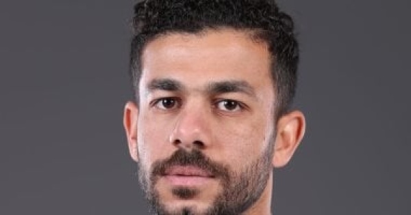 المصري يجدد تعاقد الظهير الأيسر عمرو سعداوي لنهاية موسم 2028 2027
