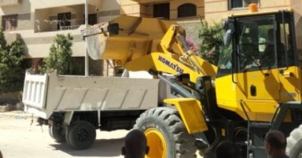 وزيرة الإسكان تتابع سير العمل بعدد من المشروعات الخدمية والتنموية بمدن الصعيد الجديدة وزيرة الإسكان تتابع سير العمل بعدد من المشروعات الخدمية والتنموية بمدن الصعيد الجديدة