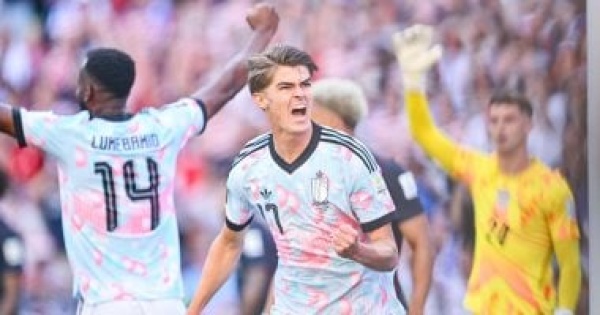 بلجيكا تتأهل لدور الـ8 برباعية فى مرمى أمريكا وتواجه إسبانيا بلجيكا تتأهل لدور الـ8 برباعية فى مرمى أمريكا وتواجه إسبانيا