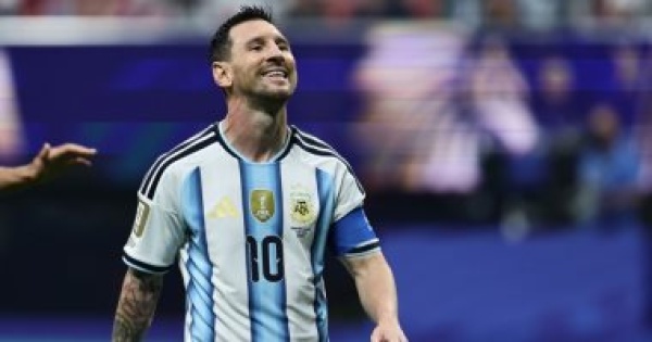 ميسي يقود الأرجنتين إلى نهائي كأس العالم للمرة الثالثة في مسيرته