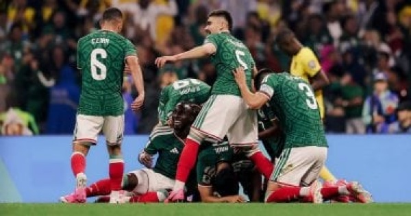 انطلاق مباراة المكسيك وإنجلترا فى كأس العالم 2026 بعد تأخير 60 دقيقة انطلاق مباراة المكسيك وإنجلترا فى كأس العالم 2026 بعد تأخير 60 دقيقة