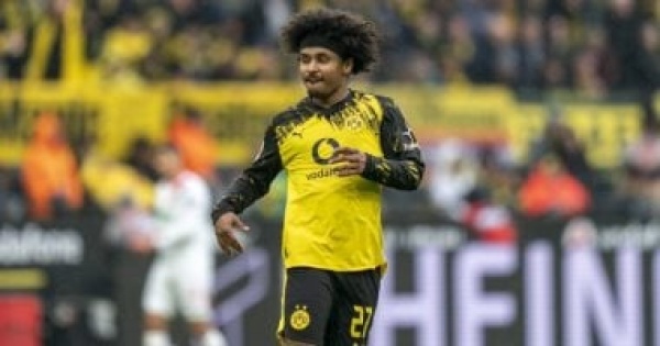 برشلونة ينهي صفقة كريم أديمي من دورتموند مقابل 29 مليون يورو برشلونة ينهي صفقة كريم أديمي من دورتموند مقابل 29 مليون يورو