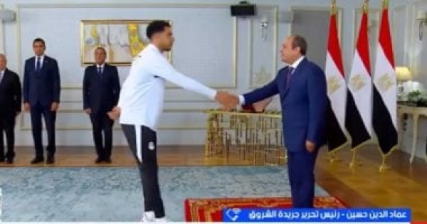 عماد الدين حسين تكريم الرئيس السيسى تتويج لإنجاز تاريخي للمنتخب عماد الدين حسين تكريم الرئيس السيسى تتويج لإنجاز تاريخي للمنتخب