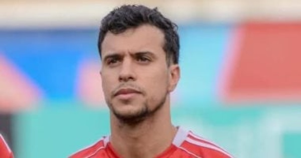 سادس الصفقات سيراميكا يحصل على توقيع فوزي الحناوي