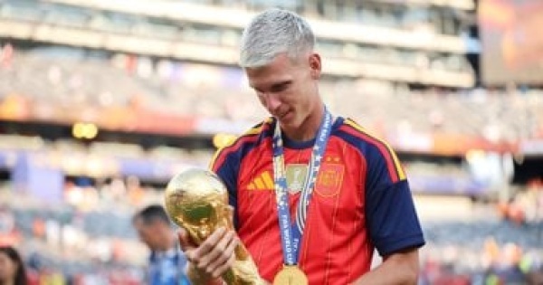 داني أولمو منتخب مصر من أبرز مفاجآت كأس العالم 2026