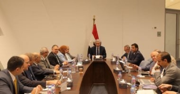 وزير السياحة والآثار يترأس اجتماع مجلس إدارة هيئة المتحف المصري الكبير وزير السياحة والآثار يترأس اجتماع مجلس إدارة هيئة المتحف المصري الكبير