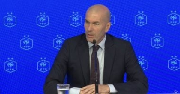 زيدان يحسم تشكيل جهازه الفنى الجديد مع منتخب فرنسا زيدان يحسم تشكيل جهازه الفنى الجديد مع منتخب فرنسا