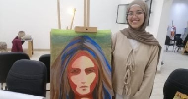 ورش للرسم والخزف بمشاركة 50 متدربا لاكتشاف المواهب الشابة ورش للرسم والخزف بمشاركة 50 متدربا لاكتشاف المواهب الشابة