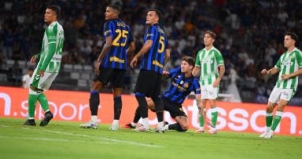 الإنتر يبدأ حملة الدفاع عن لقب الدوري الإيطالي أمام مونزا ونابولي يواجه جنوى