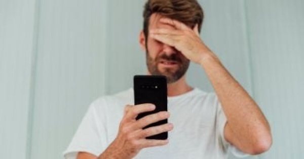 المكالمات والطبخ واستلام الطلبات 7 عادات يعتبرها جيل زد مهام صعبة