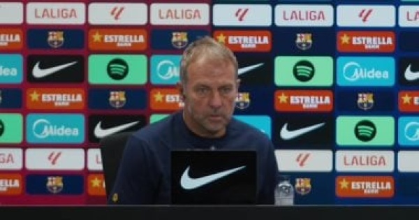 برشلونة وأتلتيك بيلباو فليك يعلق على صفقة ألفاريز ويكشف موقف بالدى ورودرى