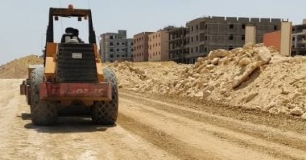 استمرار أعمال تطوير مشروعات المرافق والطرق ورفع الكفاءة بمناطق بيت الوطن استمرار أعمال تطوير مشروعات المرافق والطرق ورفع الكفاءة بمناطق بيت الوطن