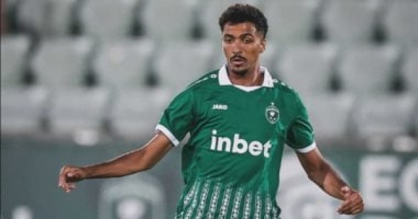 حقيقة محاولات الأهلي لضم مدافع الزمالك فى يناير المقبل حقيقة محاولات الأهلي لضم مدافع الزمالك فى يناير المقبل