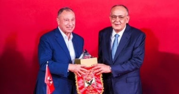 أهالى الدلتا يطالبون بمد فترة الاشتراك في المرحلة الأولى لمقر الأهلى بالمنصورة الجديدة أهالى الدلتا يطالبون بمد فترة الاشتراك في المرحلة الأولى لمقر الأهلى بالمنصورة الجديدة