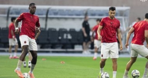 حسام حسن يبحث عن بدائل تريزيجيه بعد تأكد غيابه عن معسكر منتخب مصر للإصابة