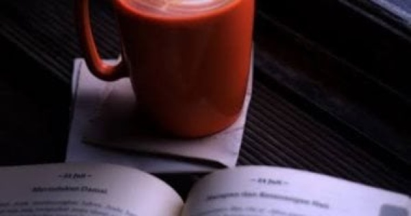 55 يقرأون أقل مما يريدون هل تنقذ الكتب الأصغر عادة القراءة 55 يقرأون أقل مما يريدون هل تنقذ الكتب الأصغر عادة القراءة