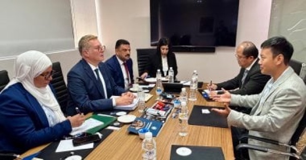 وزير البترول يفتح قنوات جديدة مع كبرى شركات التعدين العالمية في بيرث
