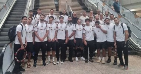 استقبال منتخب اليد أبطال الميدالية الذهبية فى ألعاب البحر المتوسط بالورود استقبال منتخب اليد أبطال الميدالية الذهبية فى ألعاب البحر المتوسط بالورود