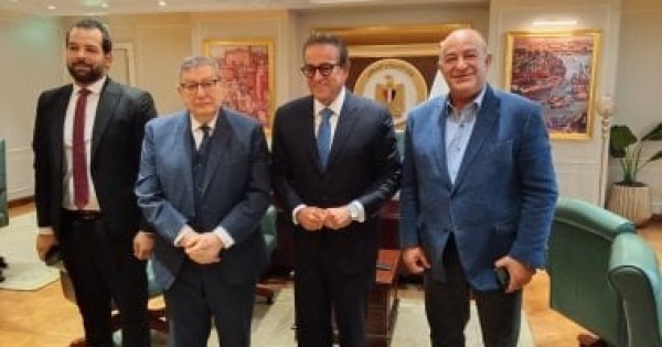 وزير الصحة يستقبل قيادات حزب المؤتمر لبحث دعم جهود تطوير المنظومة الصحية وزير الصحة يستقبل قيادات حزب المؤتمر لبحث دعم جهود تطوير المنظومة الصحية