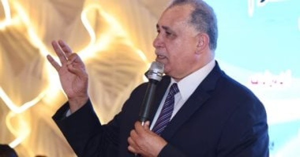 نقيب المحامين تطوير أندية النقابة وحماية أموال المحامين أولوية