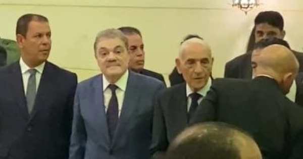 رئيس الوفد يتلقى العزاء في وزير العدل الأسبق المستشار أحمد الزند رئيس الوفد يتلقى العزاء في وزير العدل الأسبق المستشار أحمد الزند