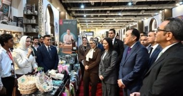 حياة كريمة زيارة رئيس الوزراء لمعرض تراثنا تعكس أهمية الشراكات لدعم الحرفيين حياة كريمة زيارة رئيس الوزراء لمعرض تراثنا تعكس أهمية الشراكات لدعم الحرفيين